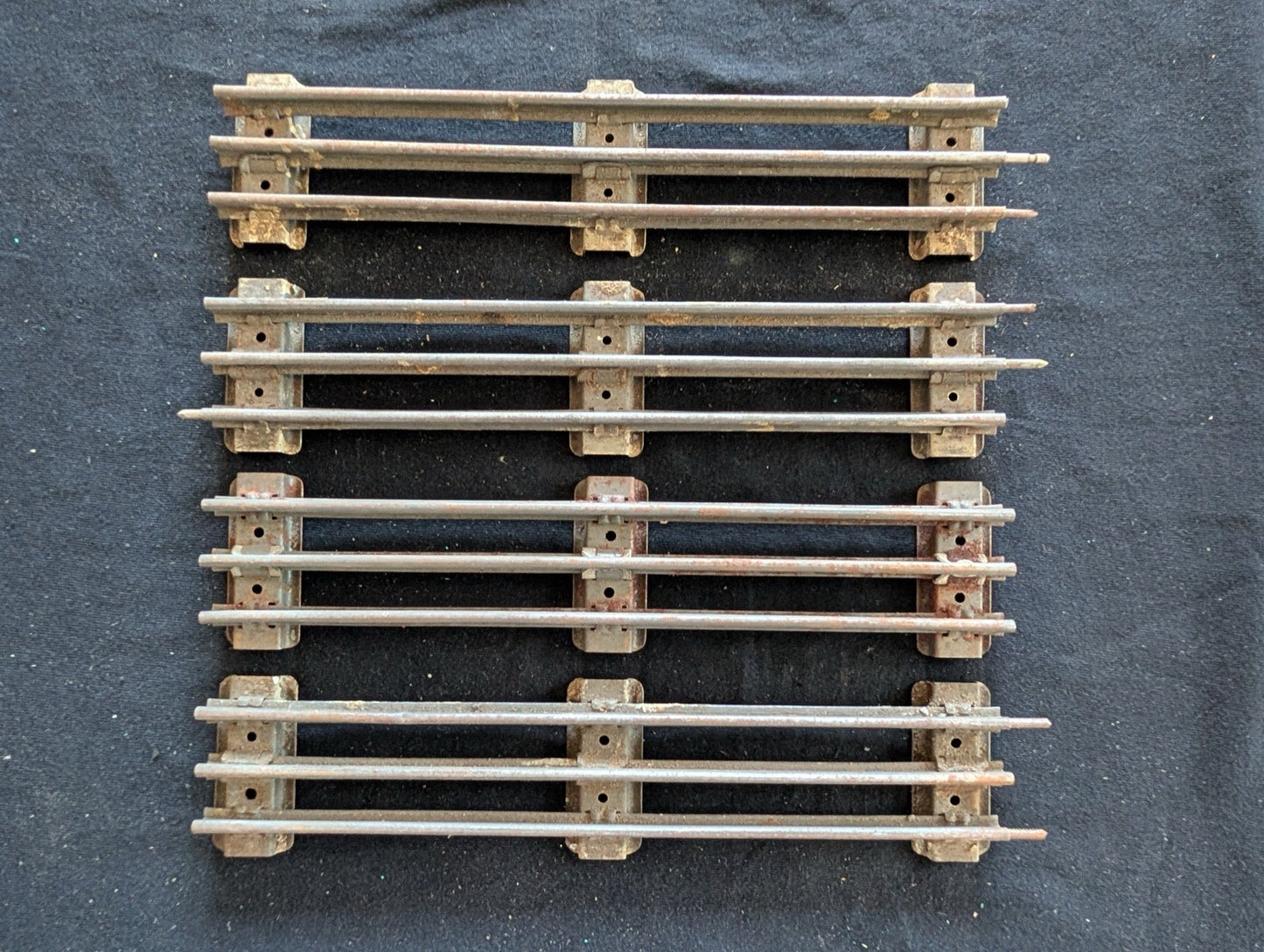 4 Pcs Lot Vintage Lionel O-Gauge 3-Rail Straight Tubular Track