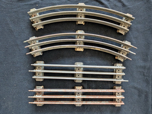 Vintage Lionel O-Gauge Track Lot - 2 Curved 2 Straight 3-Rail Tubular