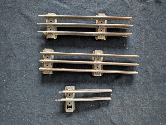 Vintage Lionel O-Gauge Straight Track Lot 2 Full 1 Partial 3-Rail