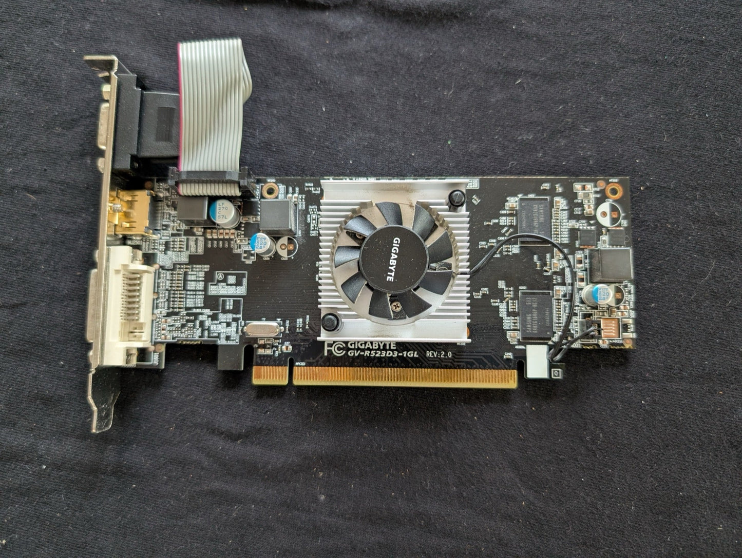 Gigabyte Radeon R5 230 1GB DDR3 Graphics Card (GV-R523D3-1GL) DVI/VGA/HDMI