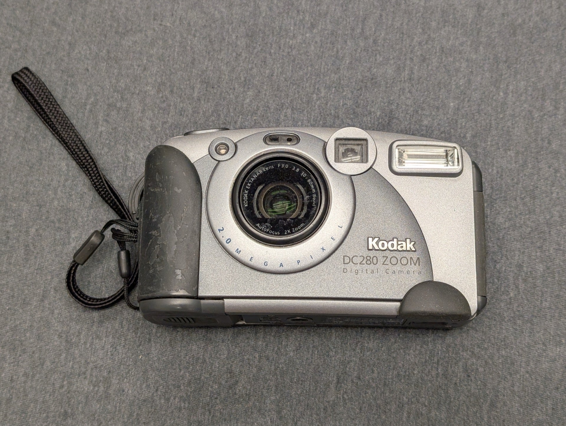Kodak DC280 Zoom Digital Camera 2.0MP Vintage 1999 CompactFlash