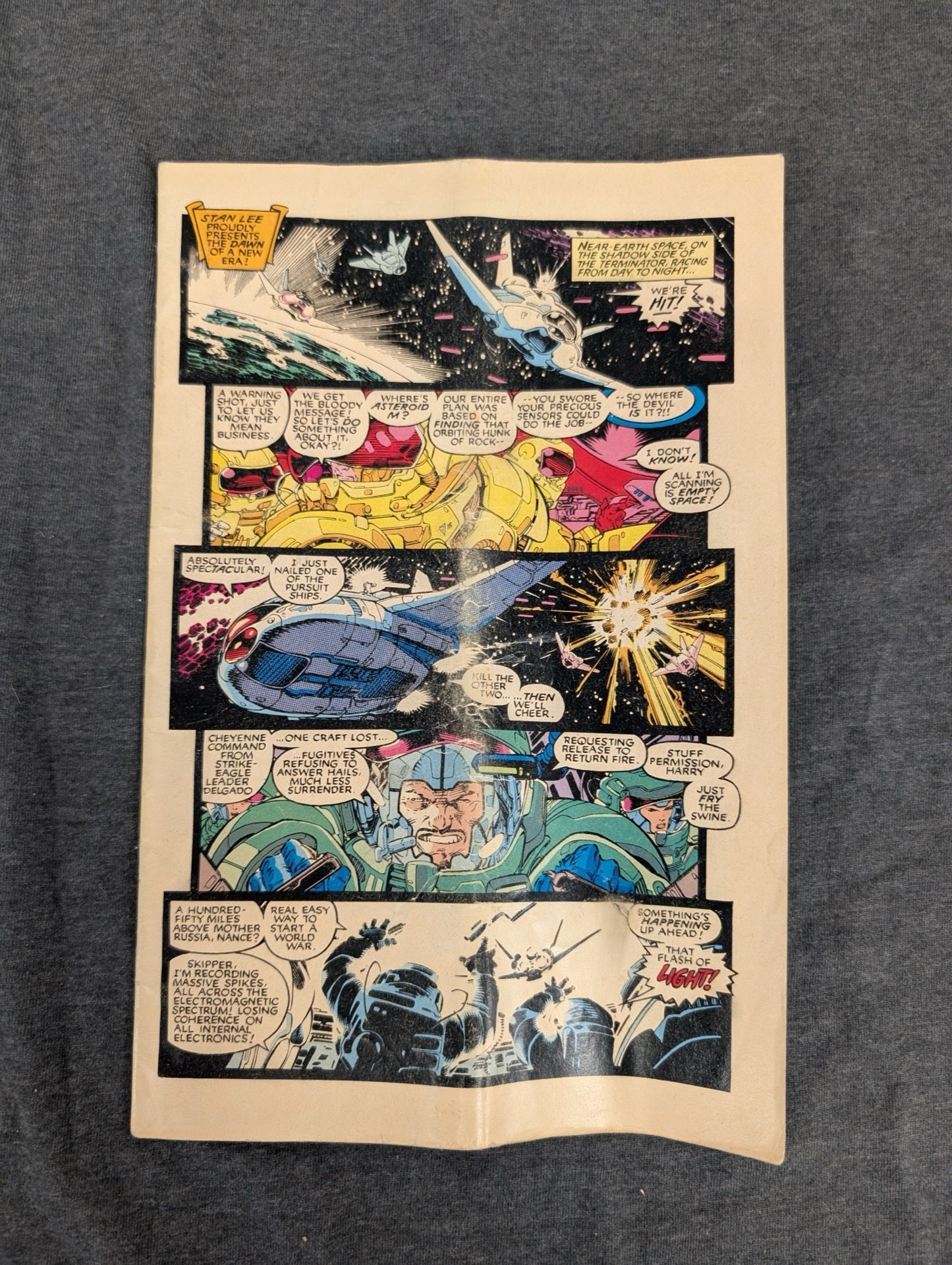 Vintage Marvel Comic Book Advertisement Page Sci-Fi Space Battle Art Stan Lee