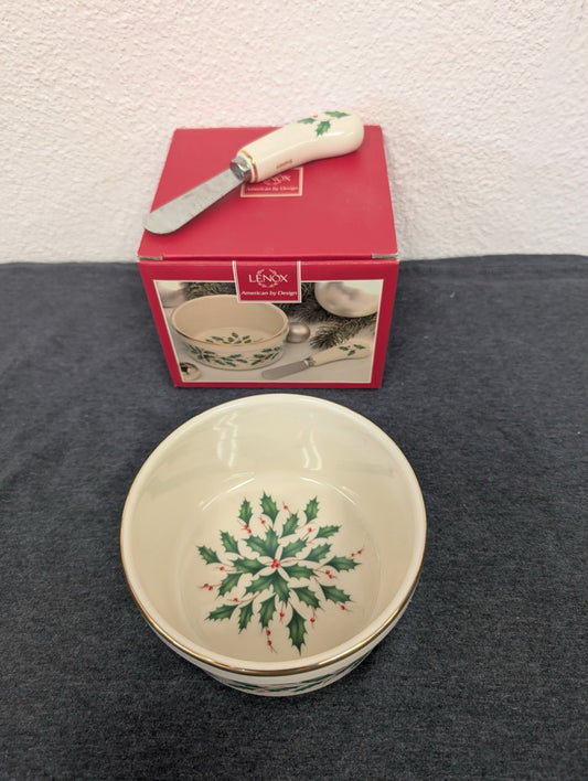 Lenox Holiday Holly Berry Dip Bowl and Spreader Set NIB