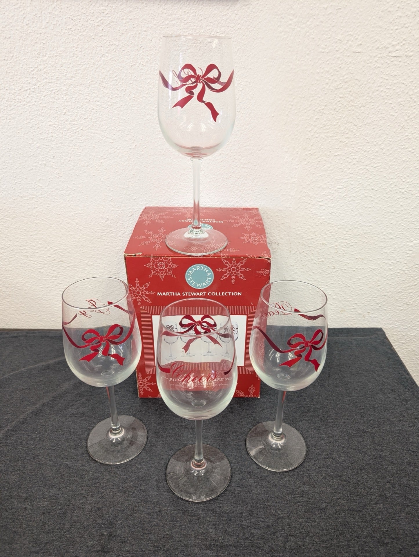 Martha Stewart Collection "Cheers" Red Ribbon Wine Glasses Set of 4