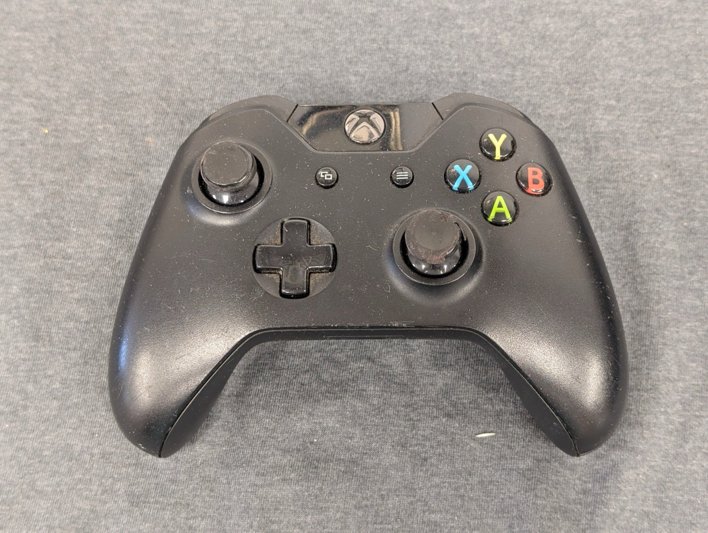 Microsoft Xbox One Wireless Controller Black (Model 1708) - Bluetooth