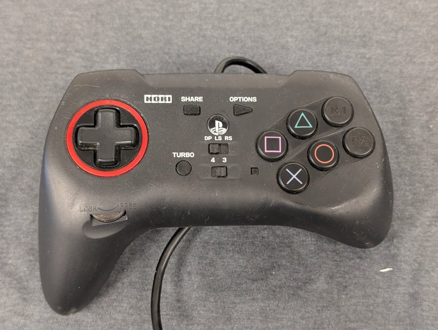 Hori Fighting Commander 4 Controller for PS4/PS3 - Rotatable D-Pad