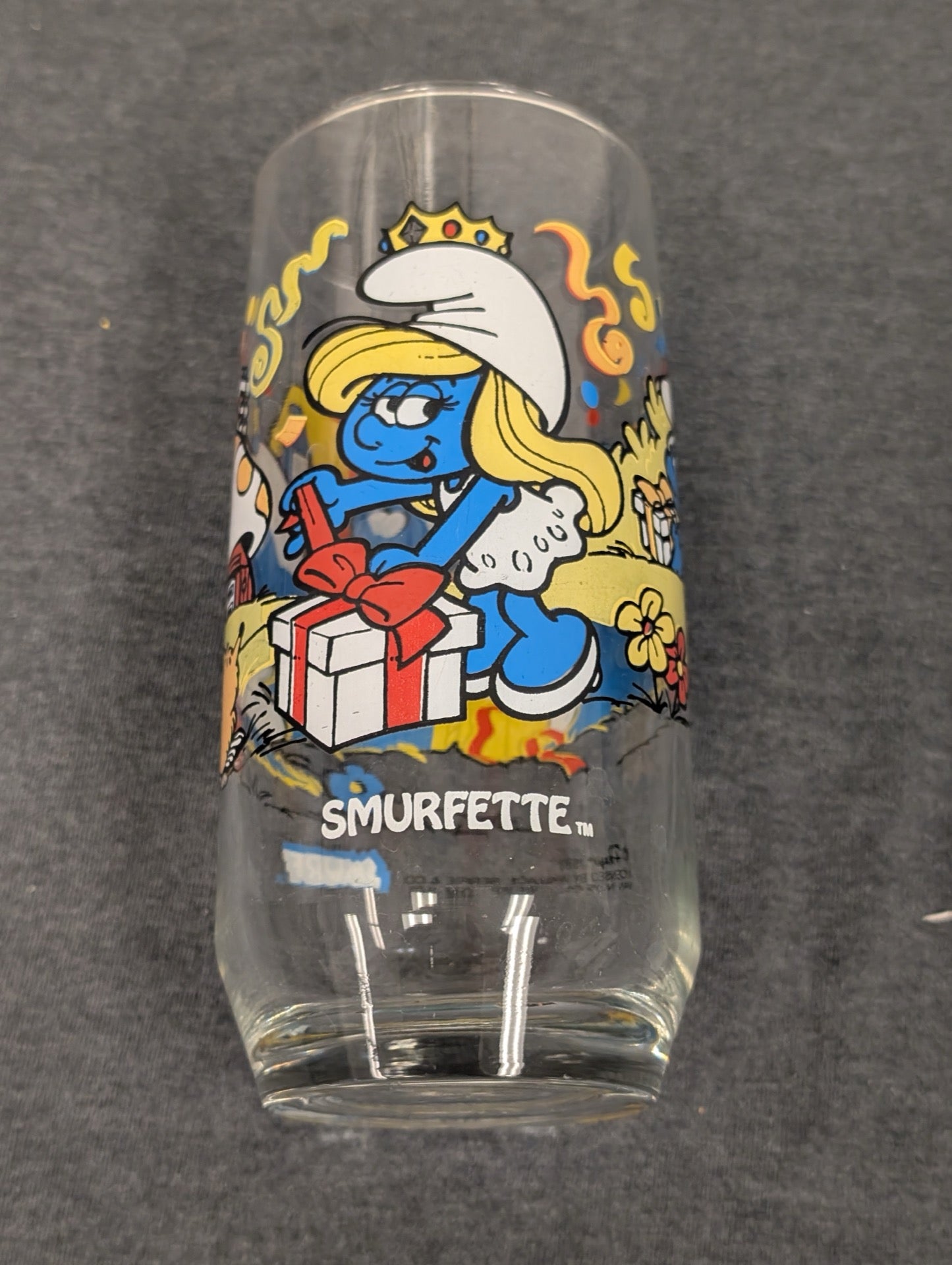 Vintage Hardee's Smurf Glass Smurfette Opening Gift 1982 Peyo Wallace Berrie
