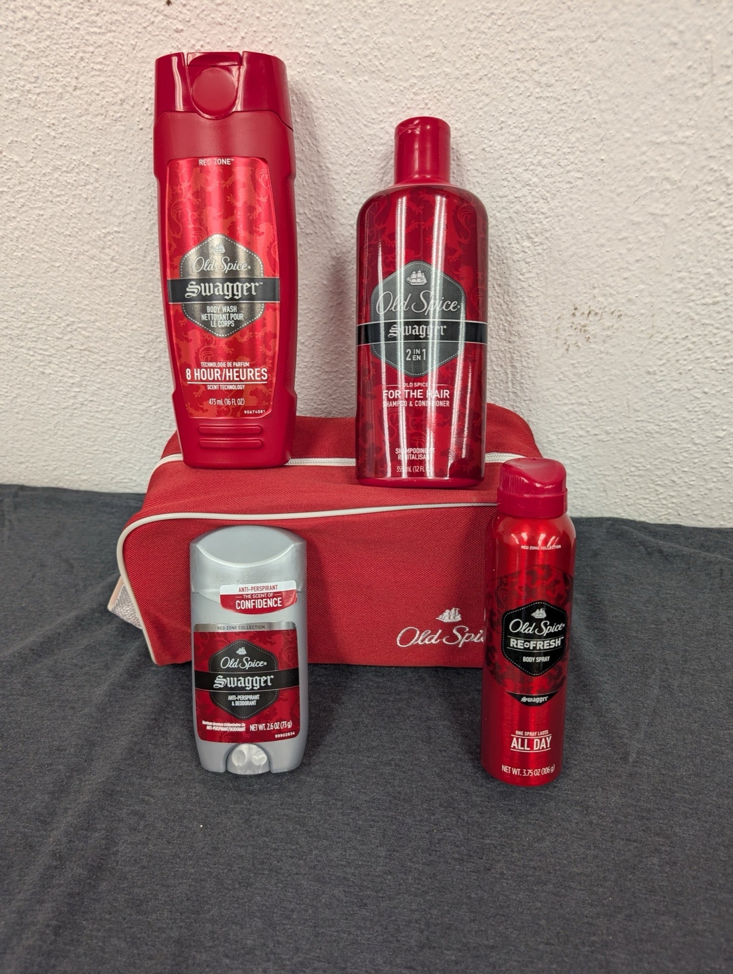 Old Spice Swagger Red Zone 4-Piece Gift Set with Toiletry Bag Body Wash Spray
