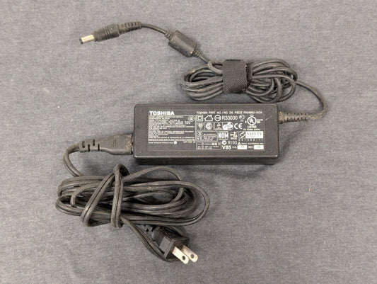 Toshiba 75W AC Adapter PA3468U-1ACA