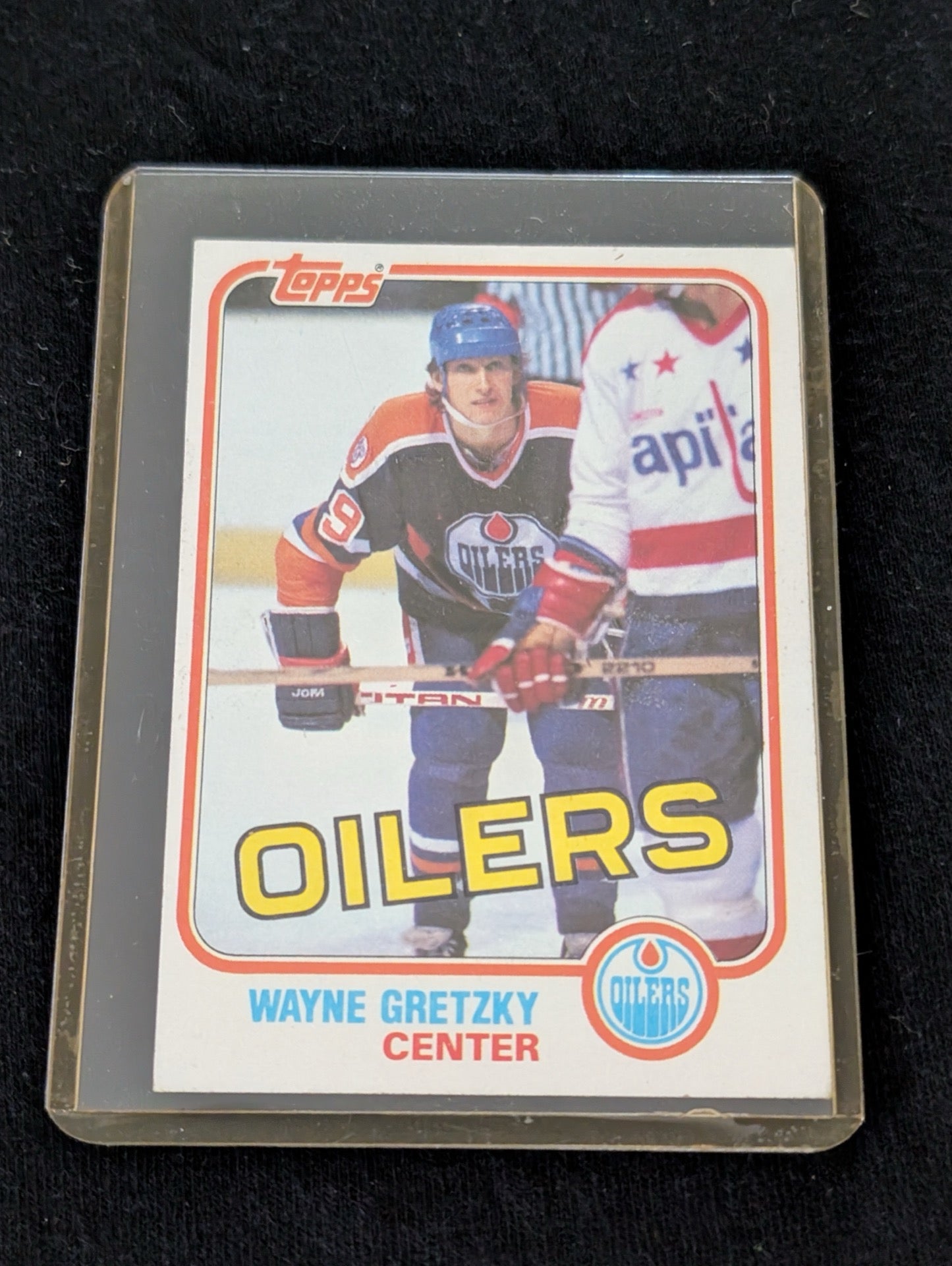 1981 Topps Wayne Gretzky Edmonton Oilers hockey card front