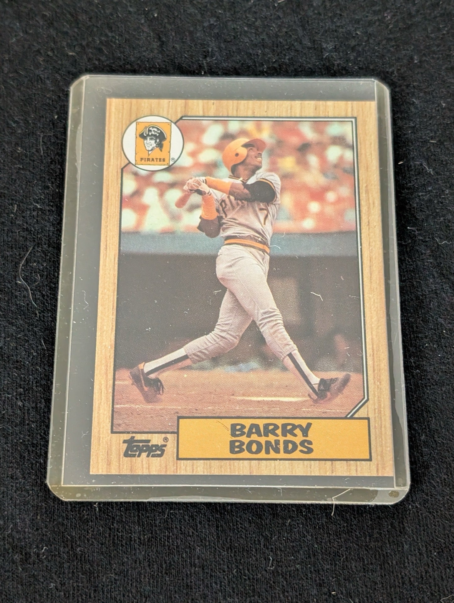 1987 Topps Barry Bonds #320 Pittsburgh Pirates rookie baseball card wood border.