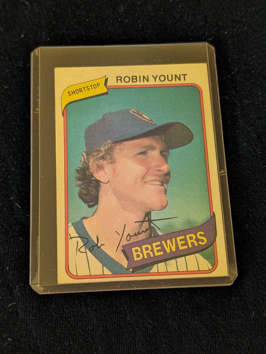 1982 Topps Robin Yount Milwaukee Brewers baseball card