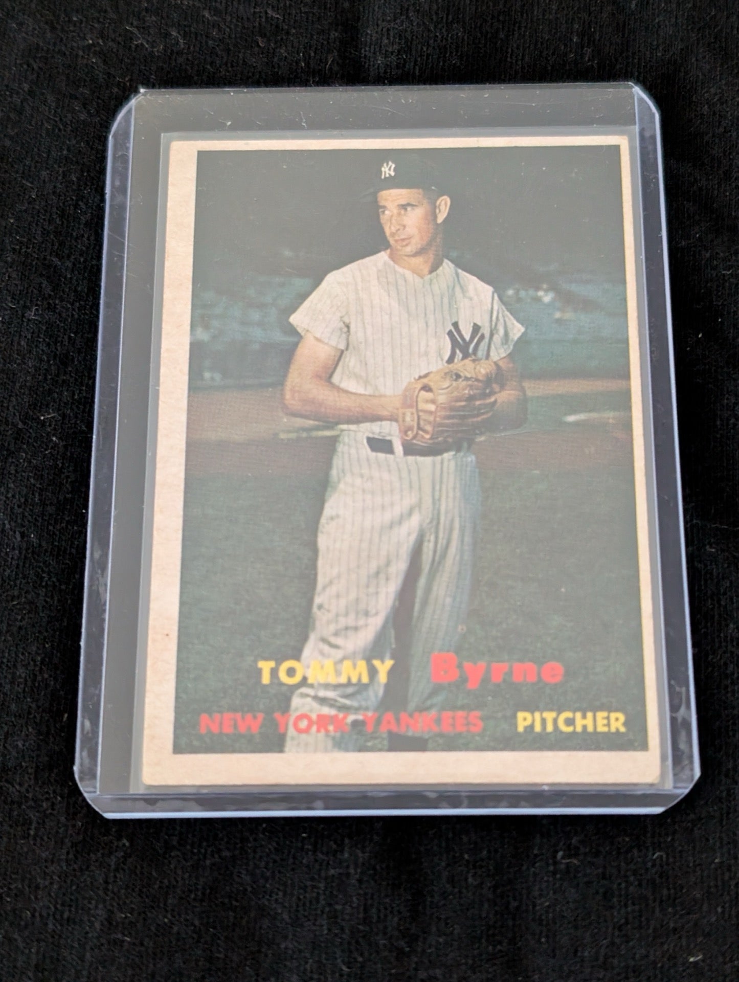 1952 Topps Tommy Byrne vintage baseball card