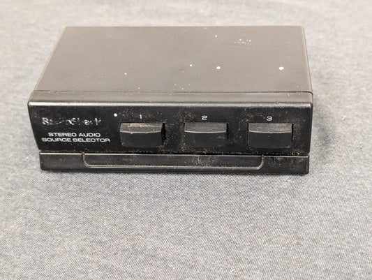 Black RadioShack 3-way stereo audio selector box