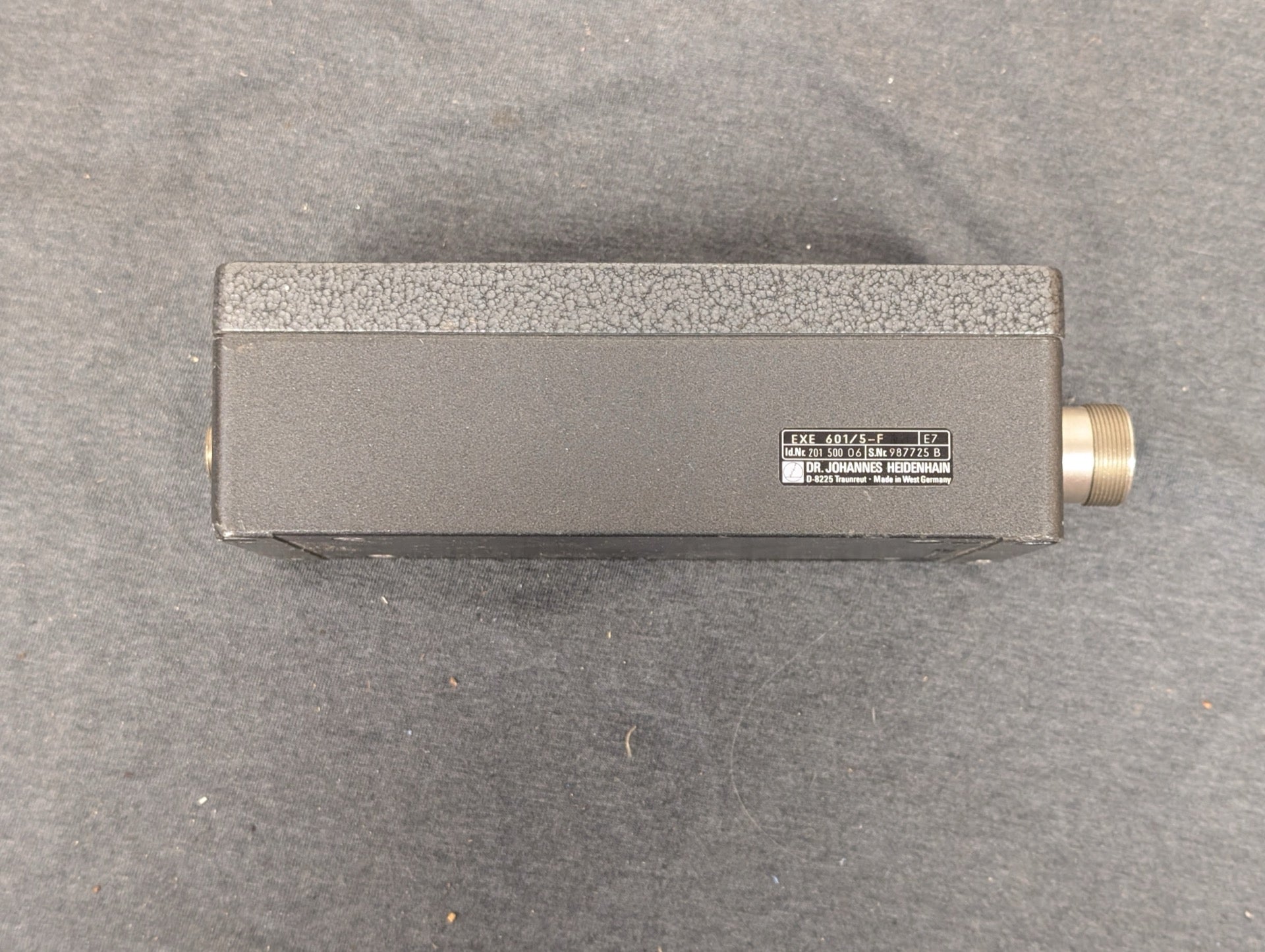 Heidenhain EXE 601/5-F black interface box showing label