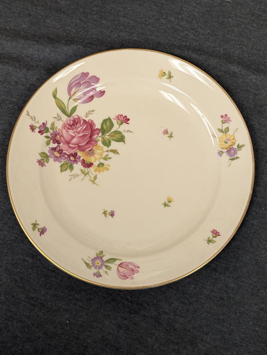 German porcelain Rosenthal Kronach 2922 floral plate top view