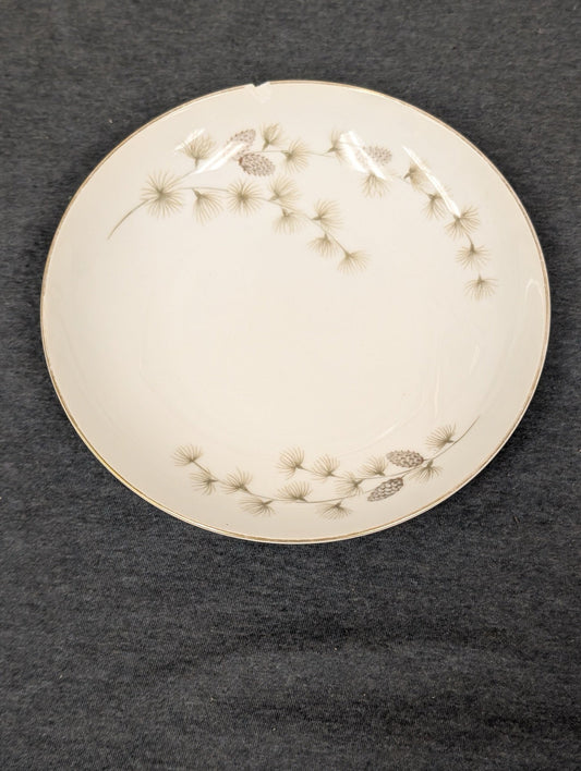 Mikasa Sequoia 6141 plate showing a chip on the top edge