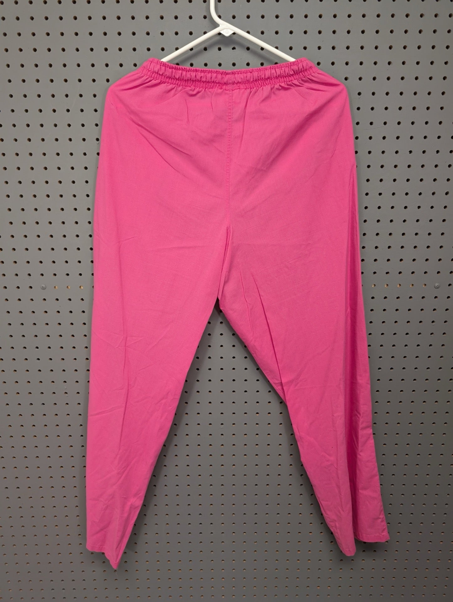 Back view of Jaylyn pink scrub pants