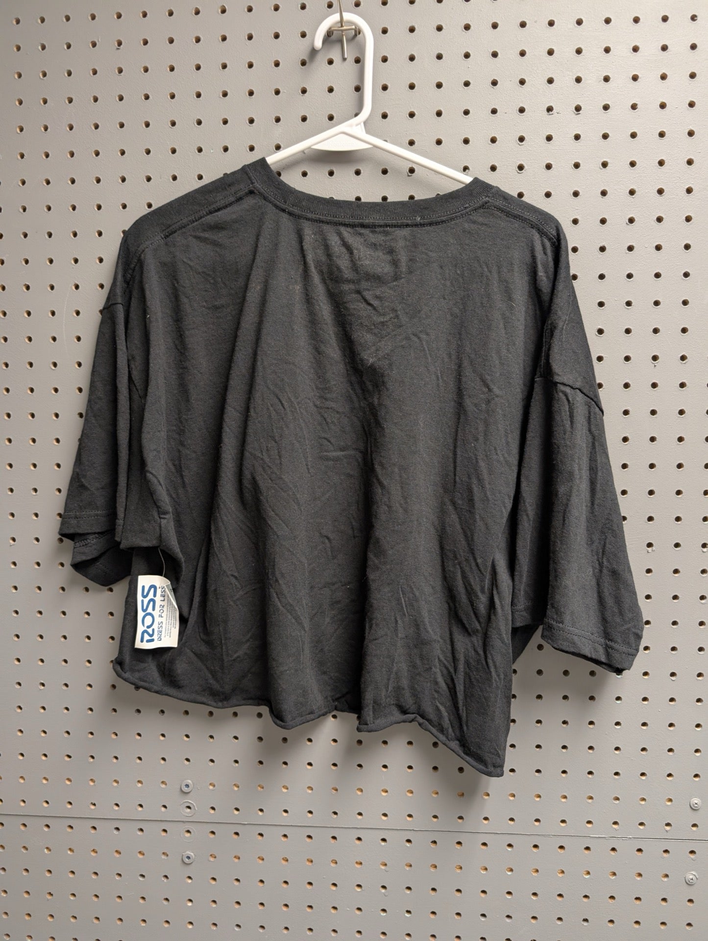 Back view of black cropped Gremlins t-shirt