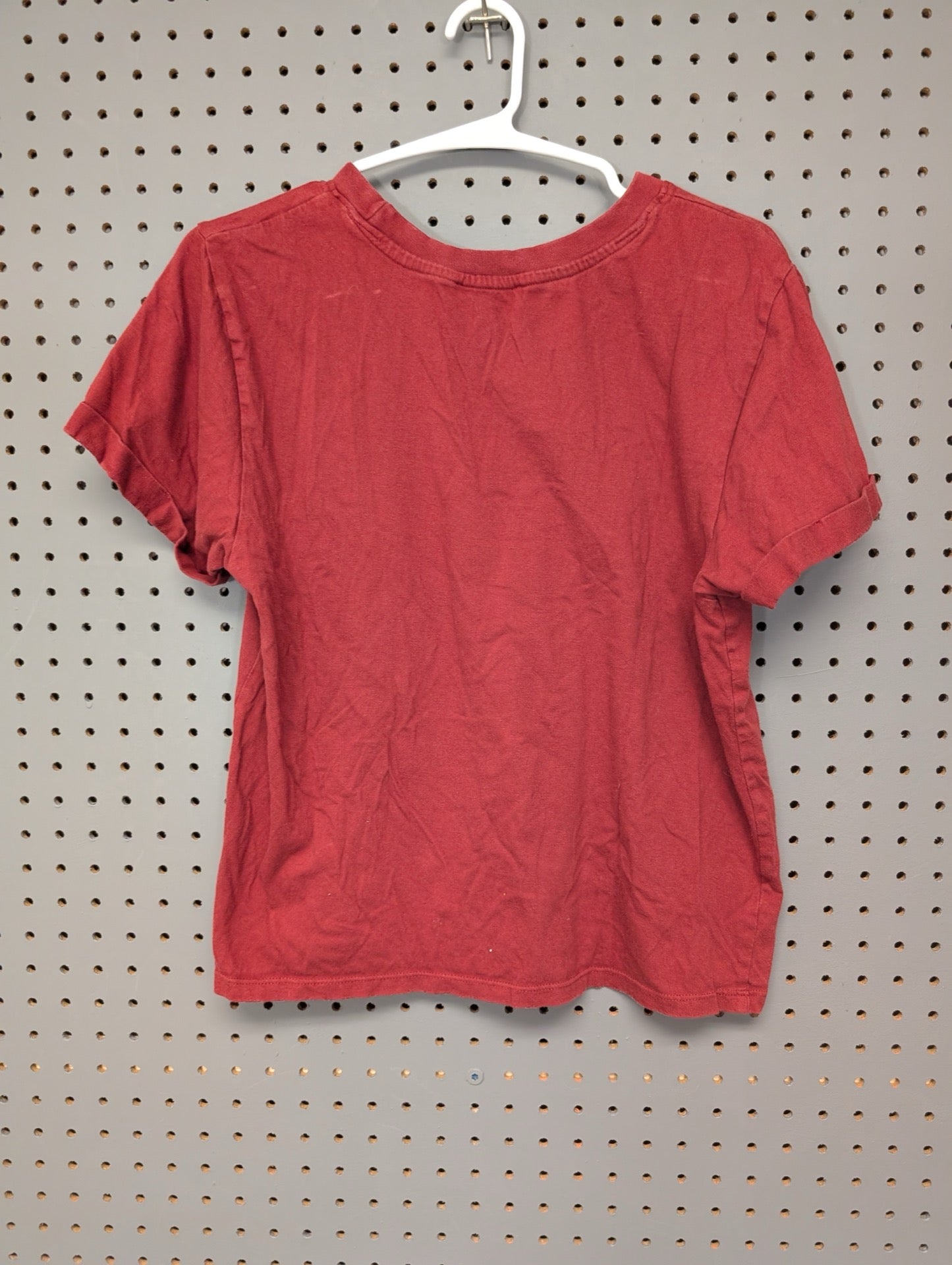 Back of plain red t-shirt