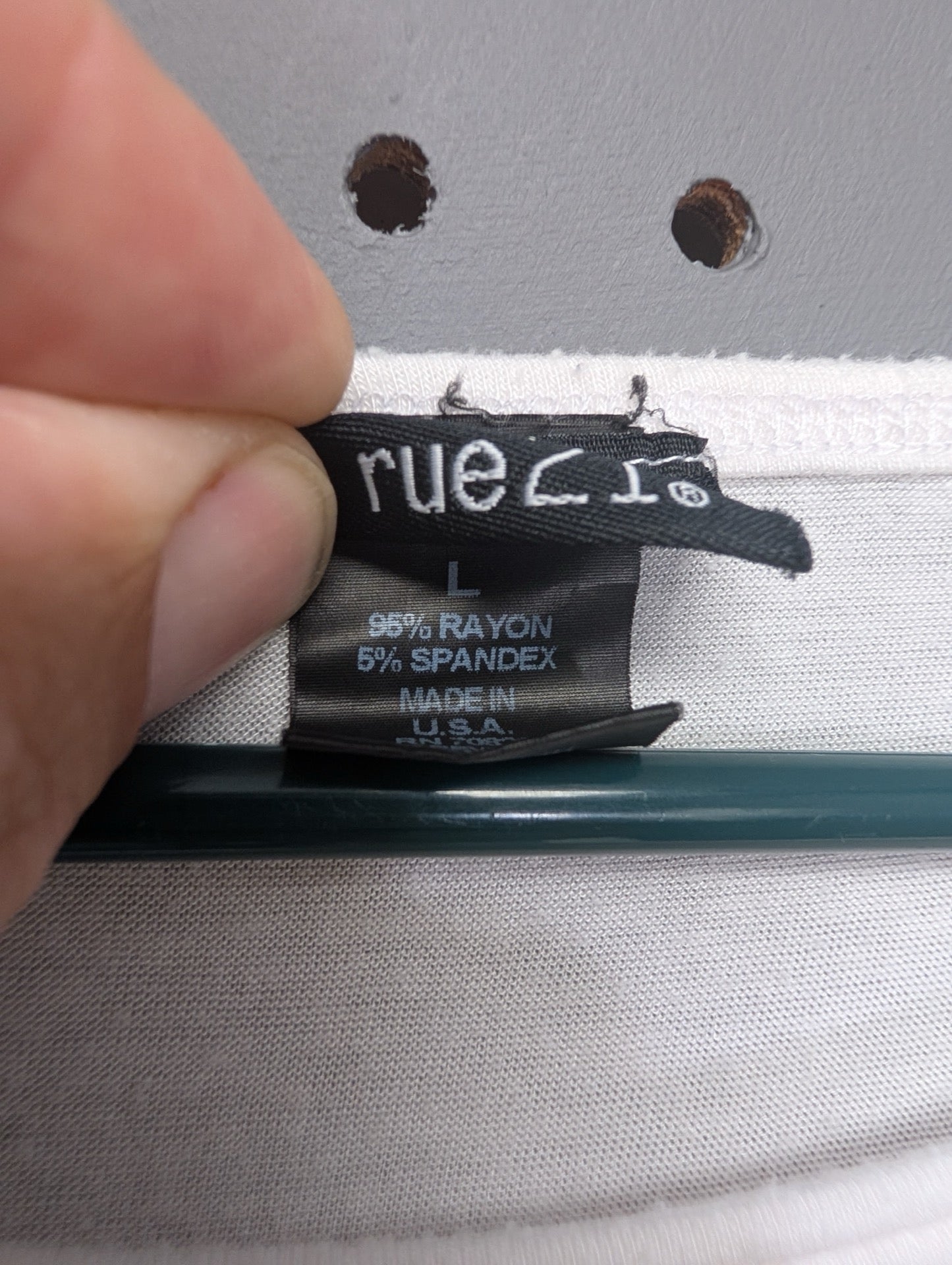 rue21 size large tag