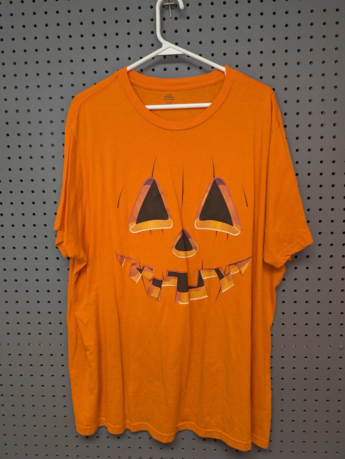 Front view of orange Jack-o'-Lantern Halloween t-shirt