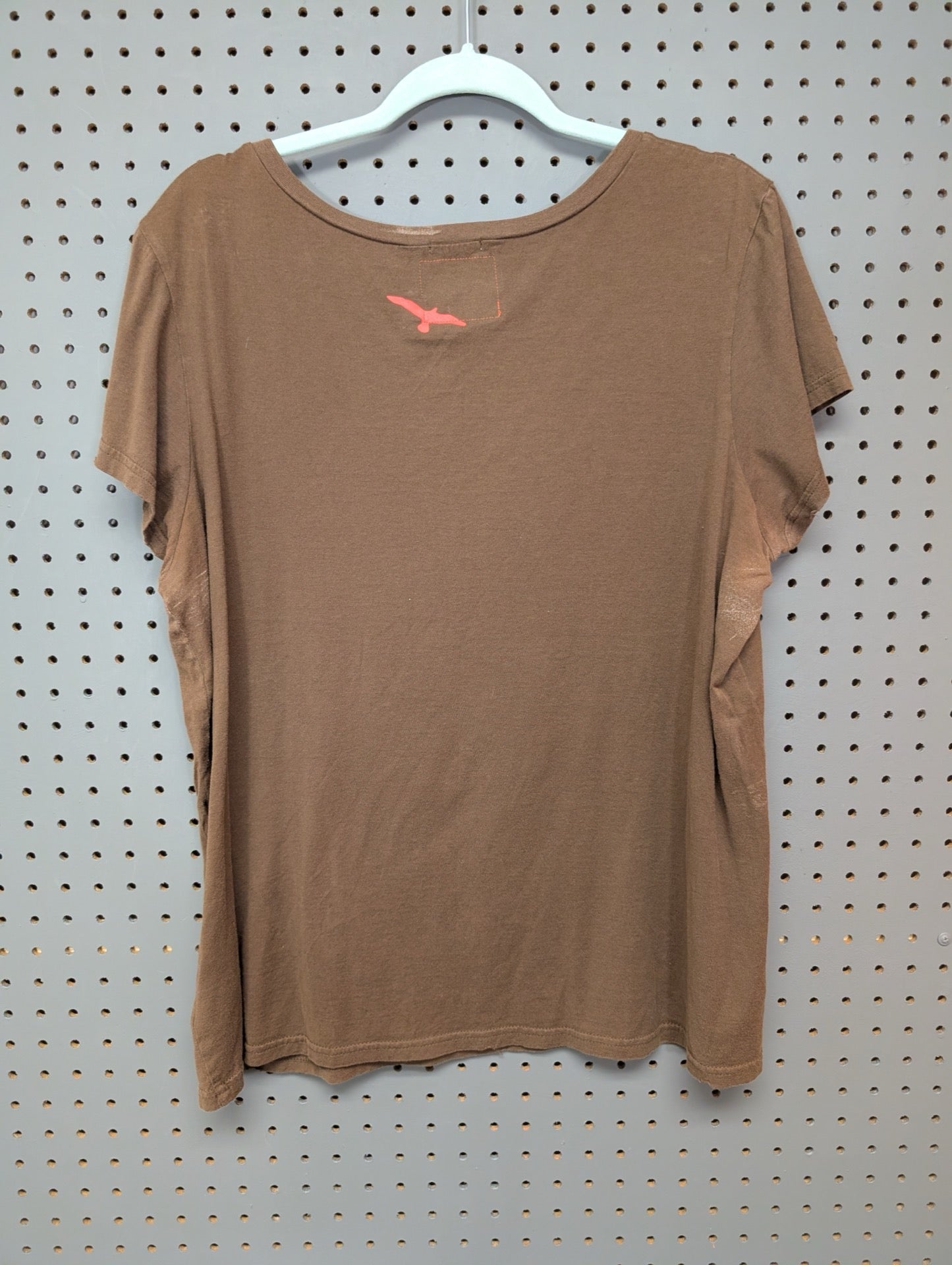 Back view of brown Old Navy Ipanema t-shirt with small bird graphic