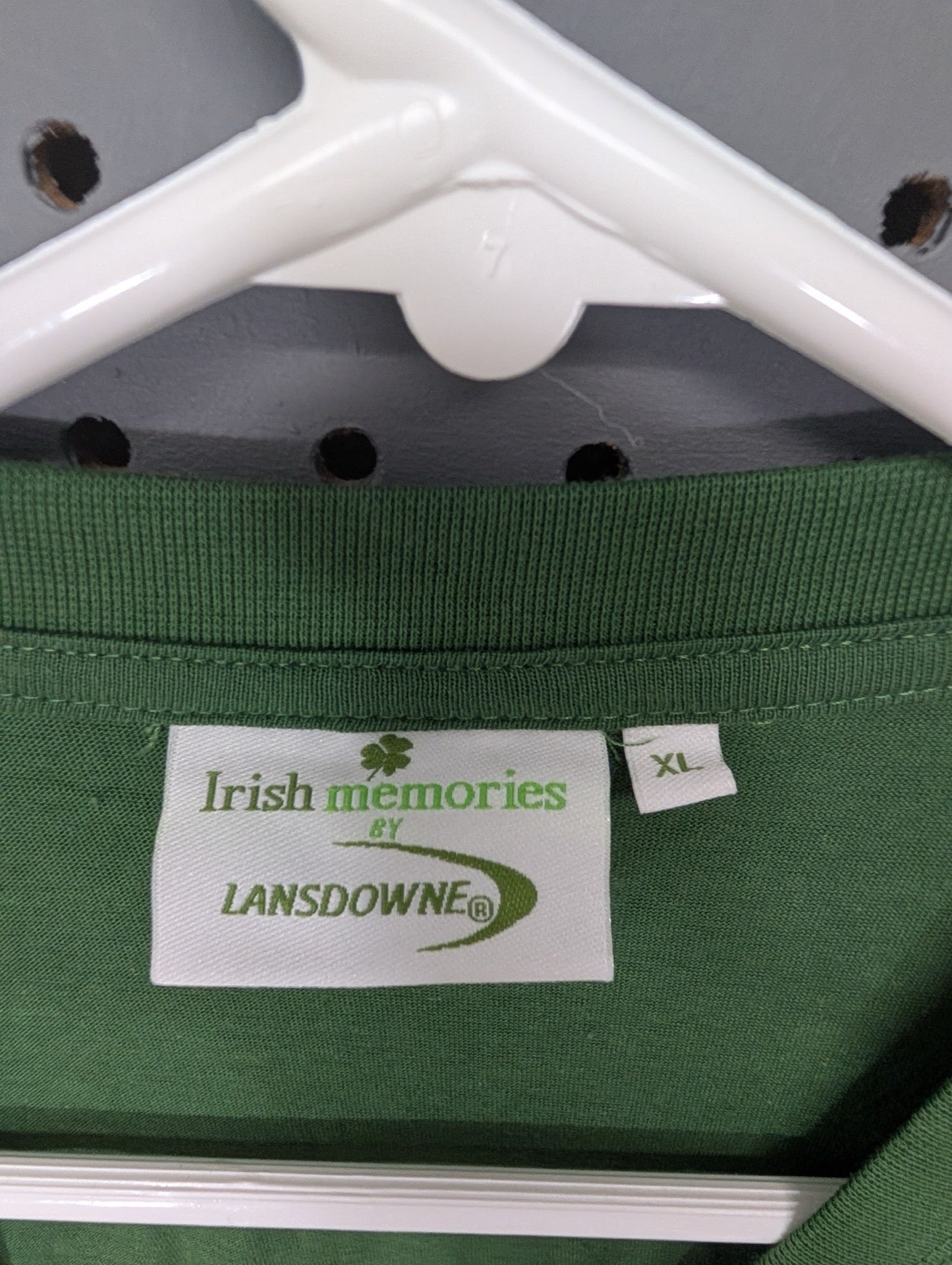 Irish Memories by Lansdowne collar tag size XL