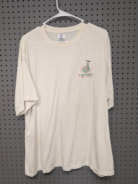 Front of cream Heineken En Vivo t-shirt