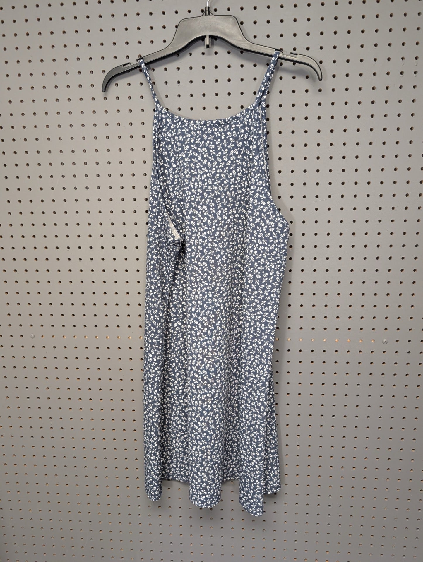 Back view of Wallflower blue floral dress