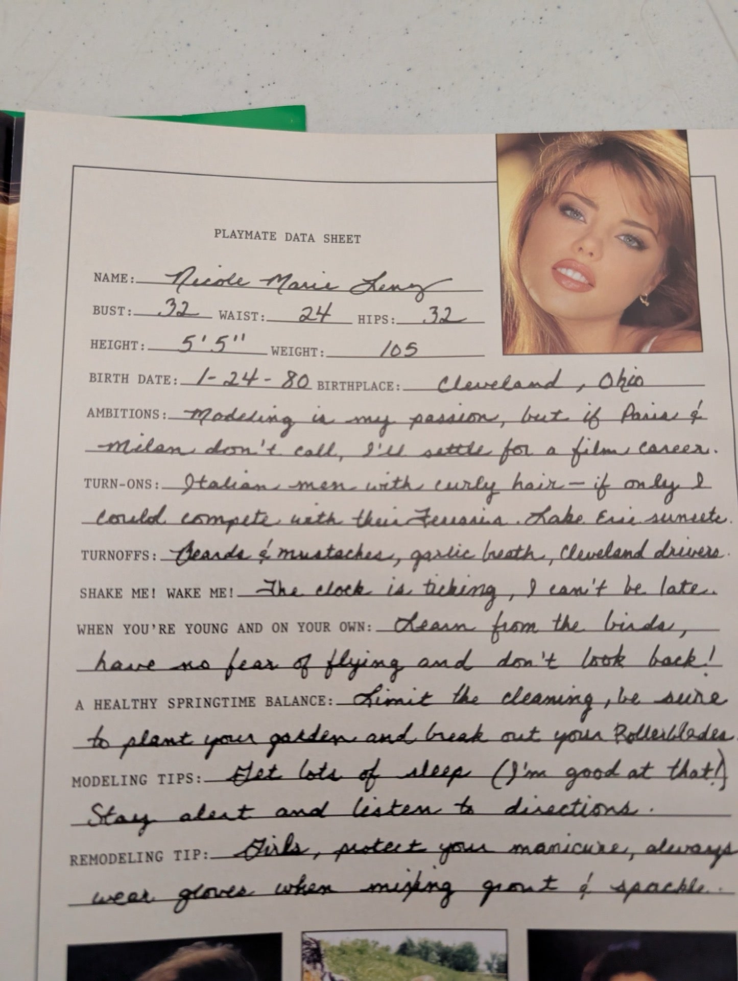 Playboy Magazine March 2000 Nicole Marie Lenz Data Sheet