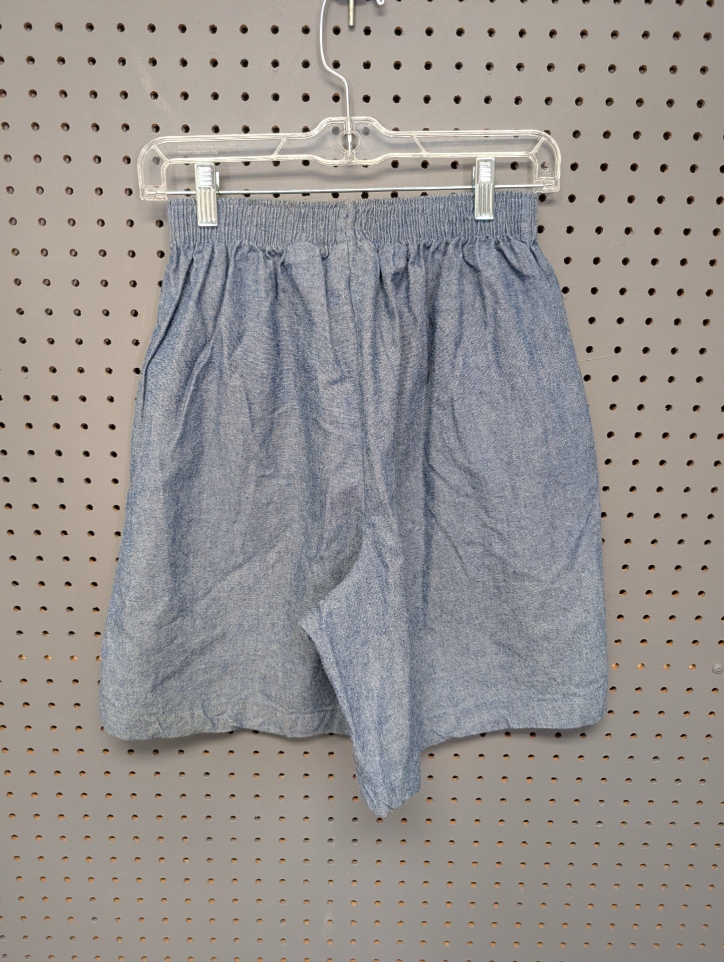 Barblain vintage chambray elastic waist shorts back view