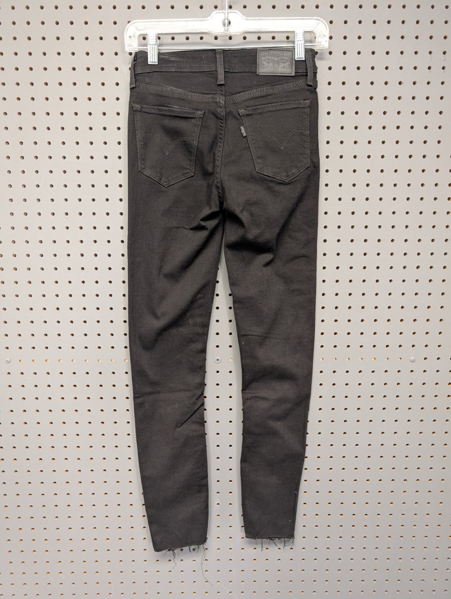 Back of Levis 711 black jeans