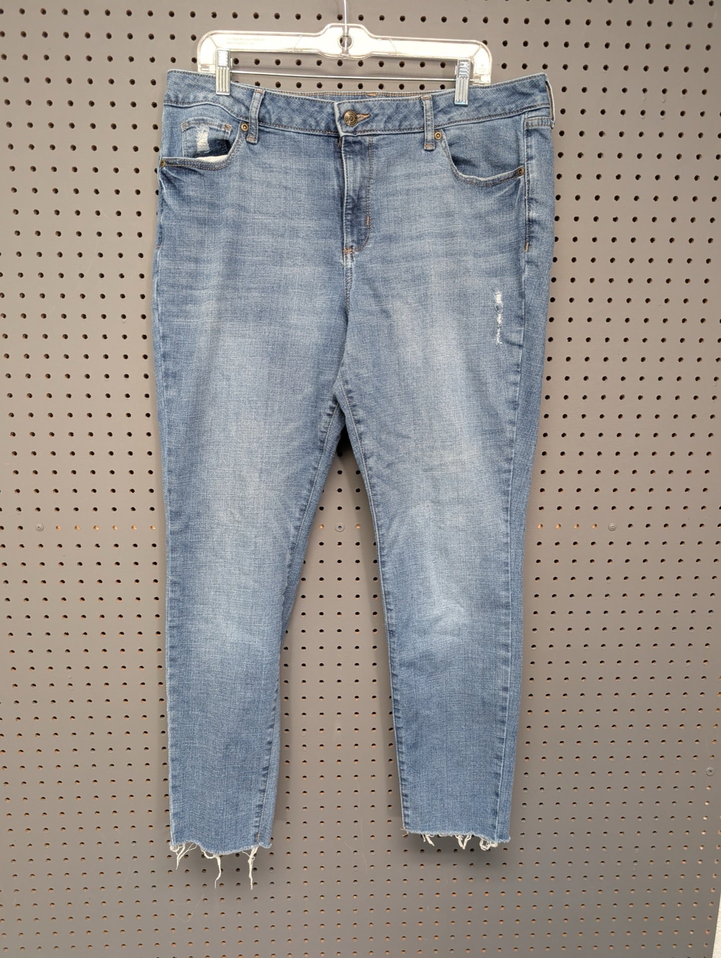 Sonoma Distressed Skinny Jeans Front View