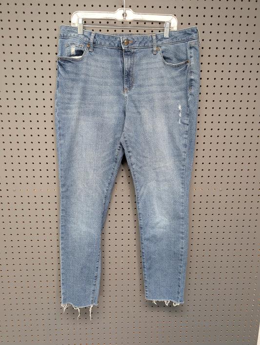 Sonoma Distressed Skinny Jeans Front View