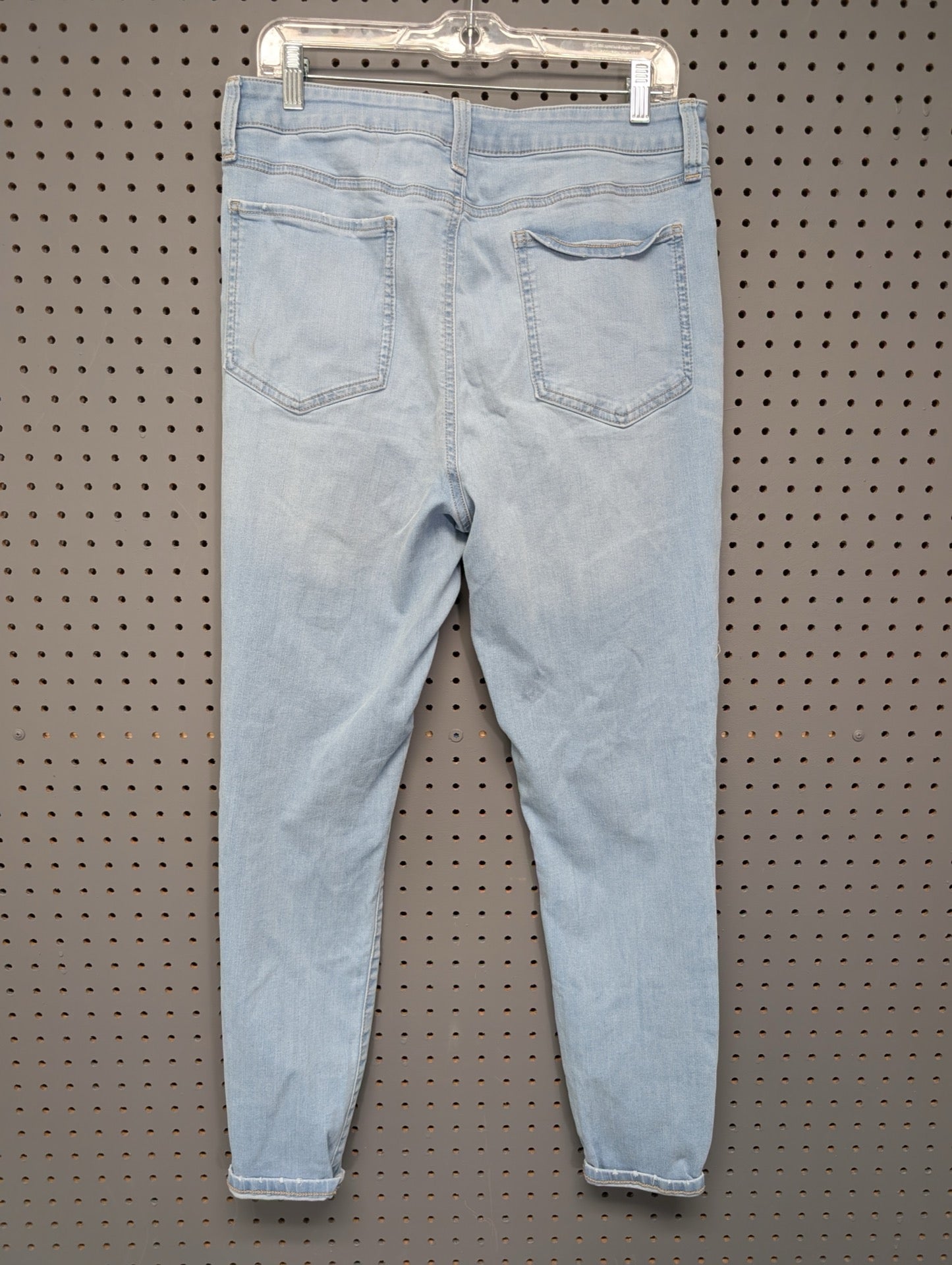 Back of SO size 17 distressed jeggings
