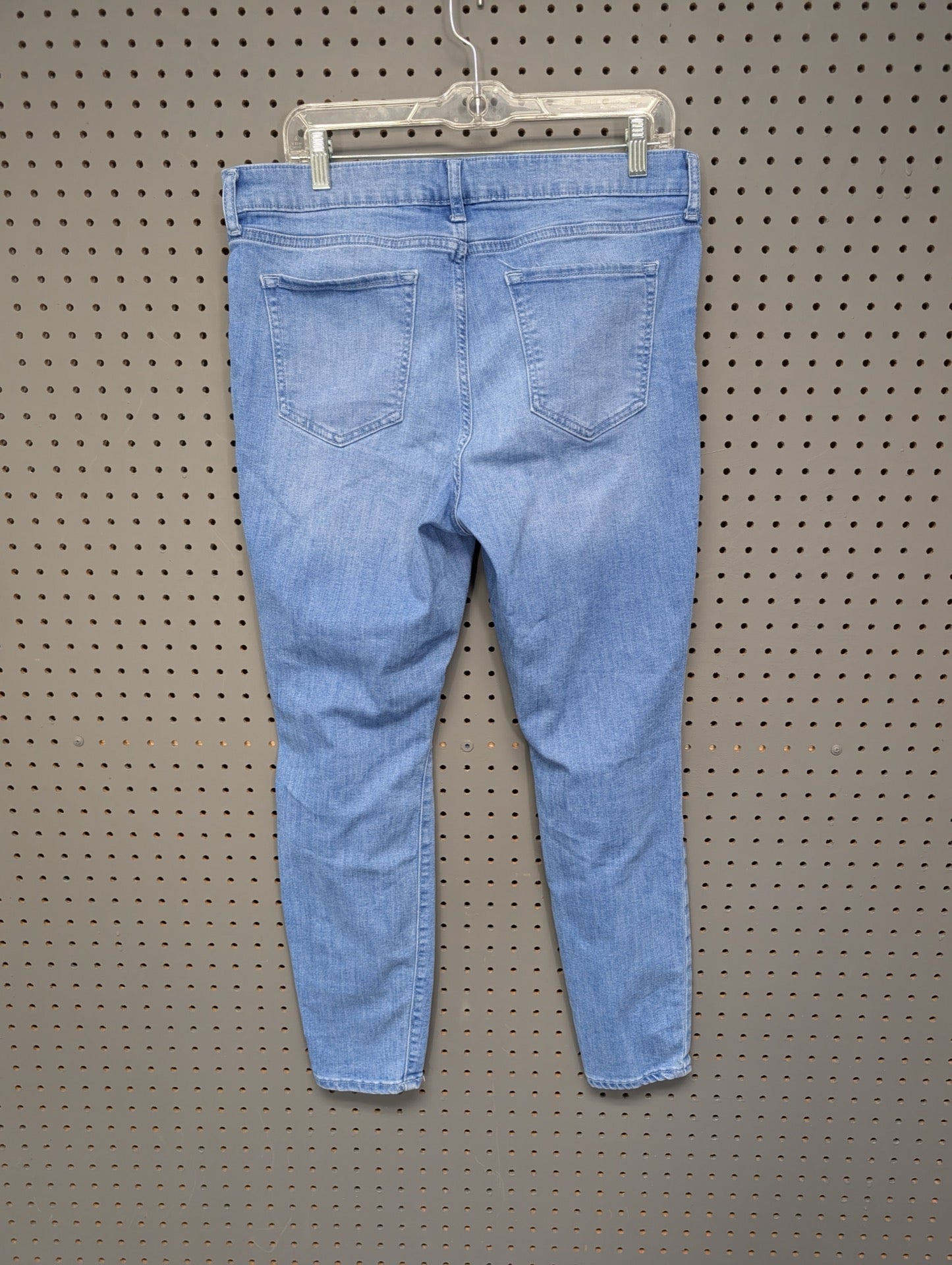 Back of Gap size 14 legging skimmer jeans