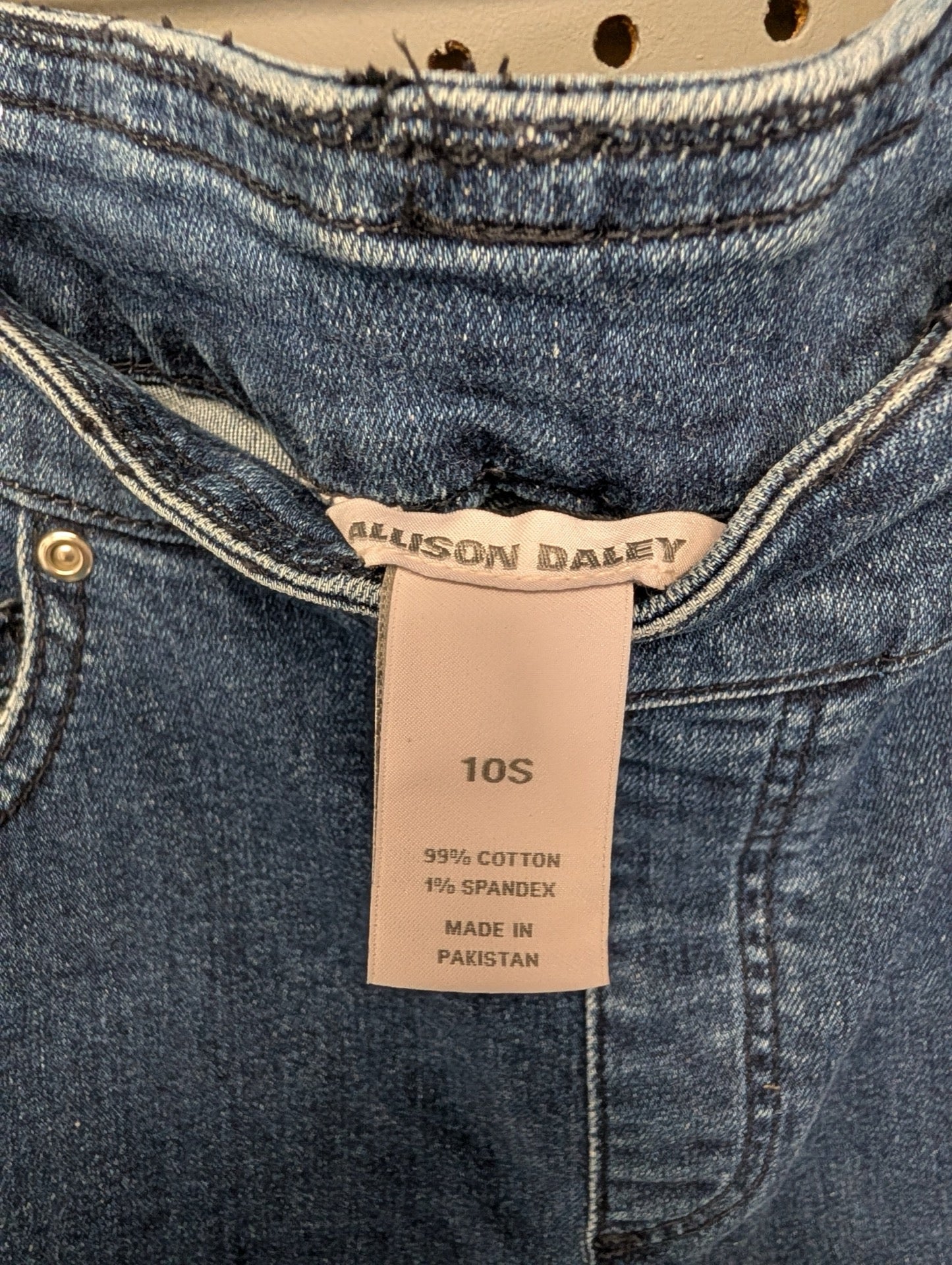 Inner tag for Allison Daley size 10S