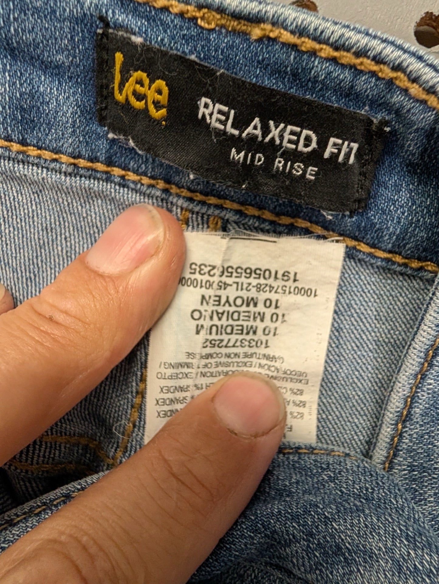 Inner tag for Lee Relaxed Fit Mid Rise