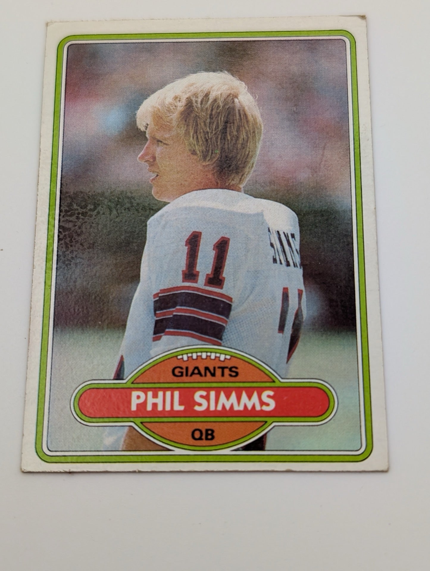 Front view of 1980 Topps Phil Simms Rookie Card