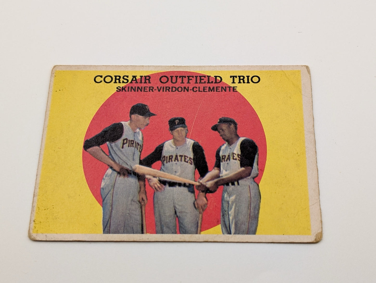 Front of 1959 Topps Corsair Outfield Trio #543 baseball card