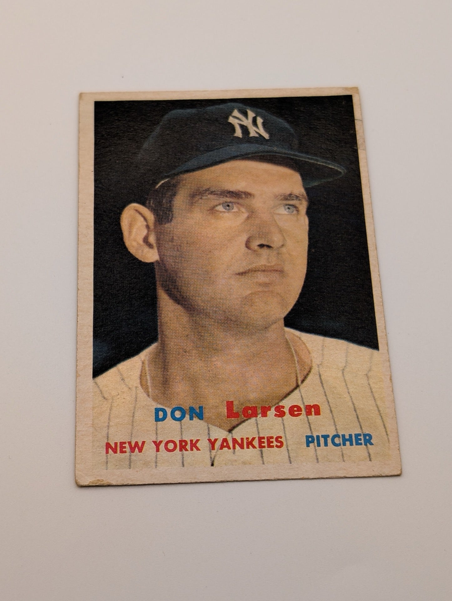 Front of 1957 Topps Don Larsen #175 baseball card