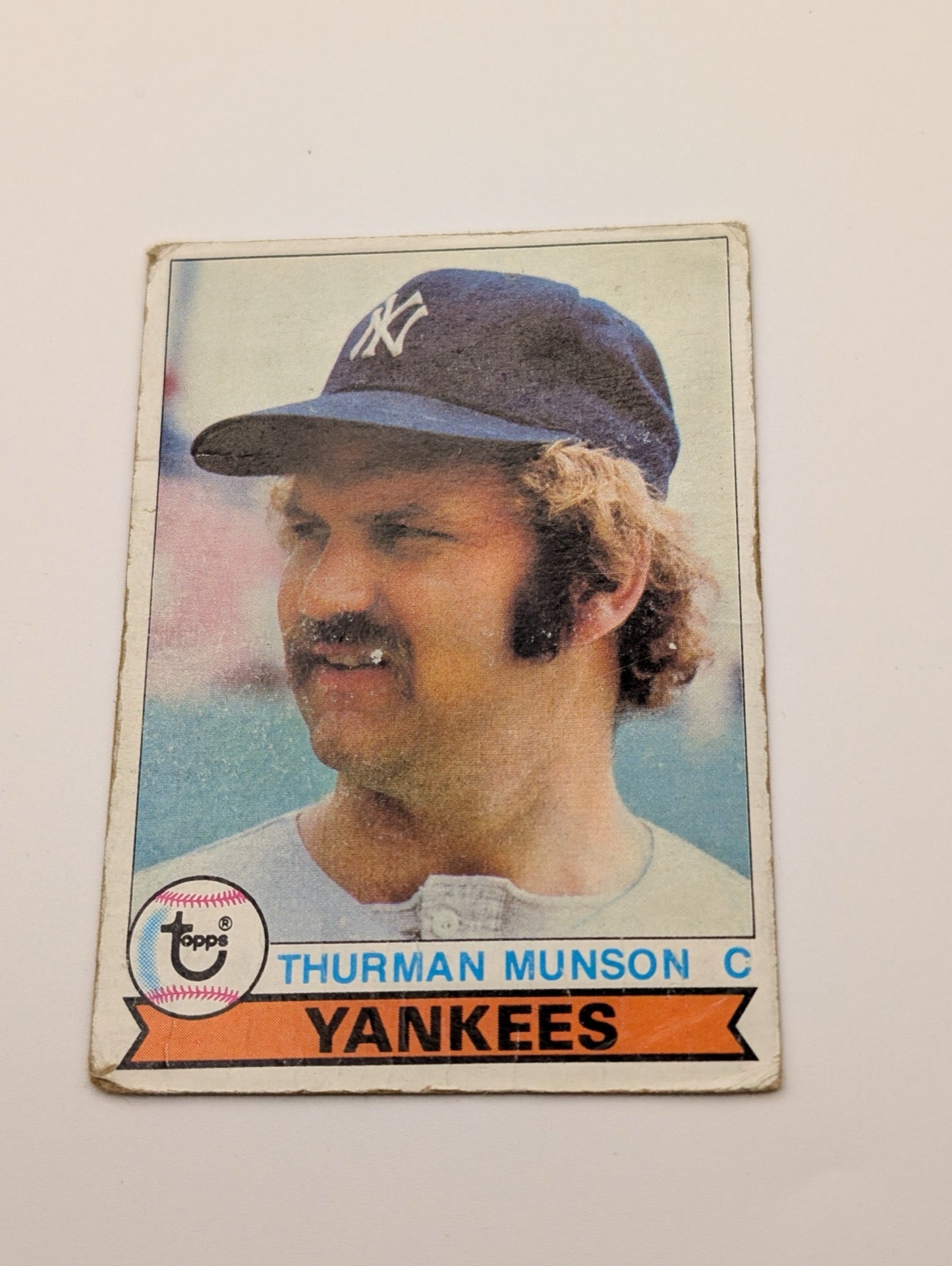 Front of 1979 Topps Thurman Munson baseball card
