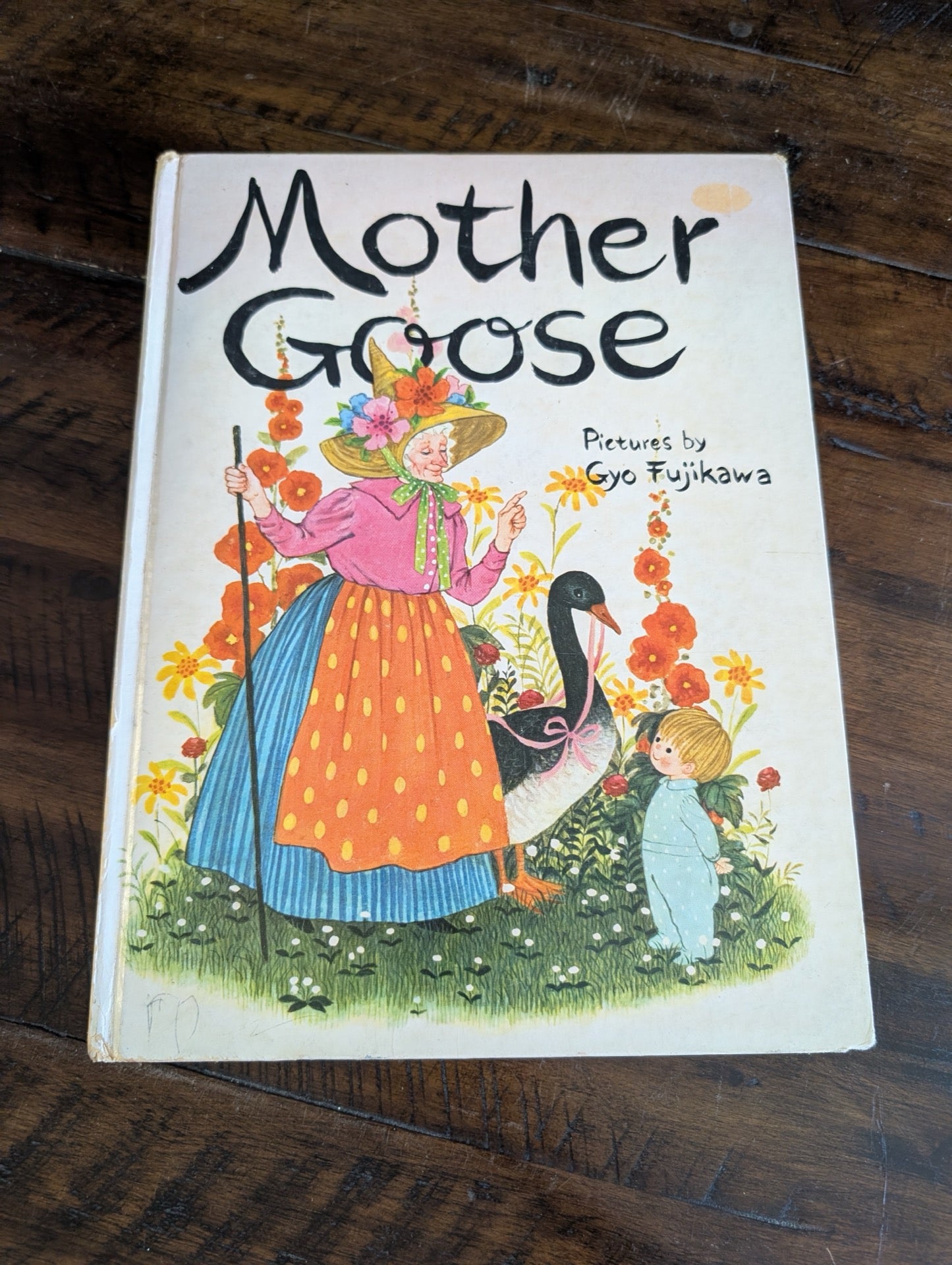 Front cover of 1968 Mother Goose book