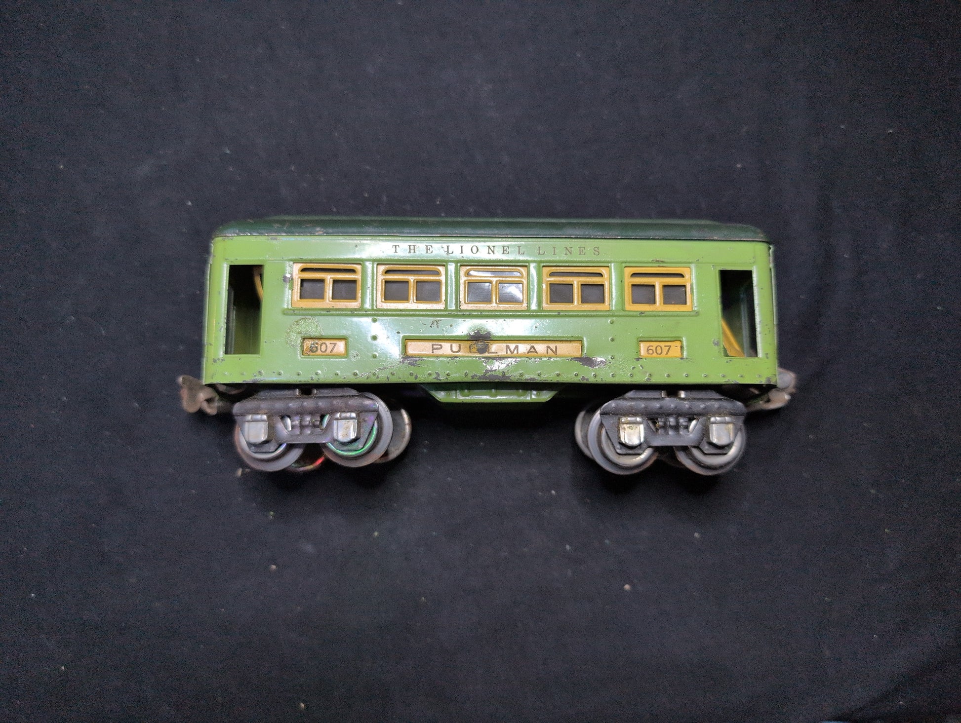 Lionel Pre-war O-Gauge #607 Pullman Car Green Tinplate w/ Box (Player Grade)