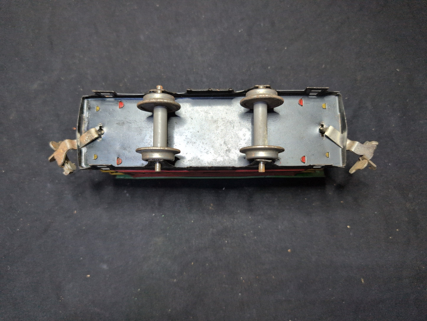 Lionel Pre-war O-Gauge #807 Tinplate Caboose 807 Red & Green