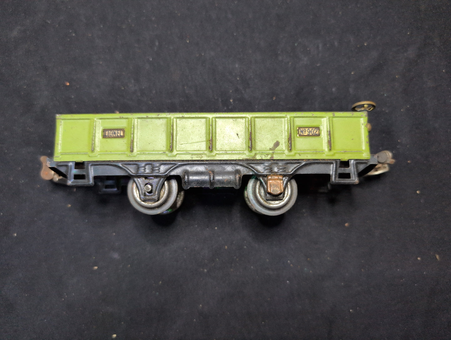 Lionel Pre-war O-Gauge #2902 Tinplate Gondola Car 2902 Apple Green