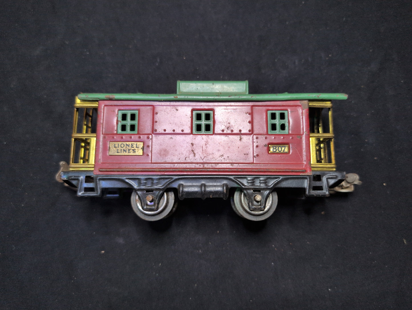 Lionel Pre-war O-Gauge #807 Tinplate Caboose 807 Red & Green